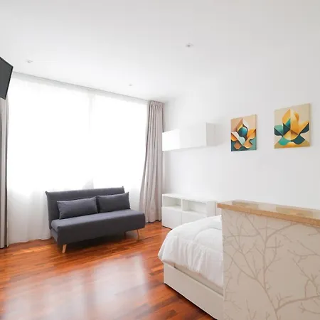 The Apulian Loft Ii - Via Celentano דירה *