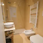 The Apulian Loft Ii - Via Celentano شقة باري