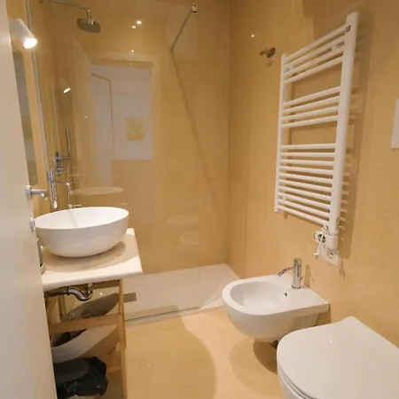 The Apulian Loft Ii - Via Celentano Apartment Bari